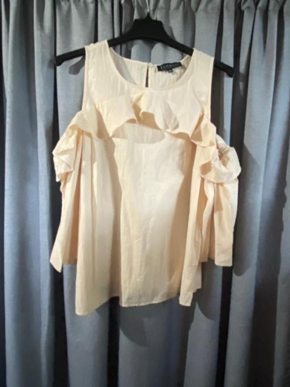 Eloquii Cream Cold-Shoulder Ruffle Blouse
